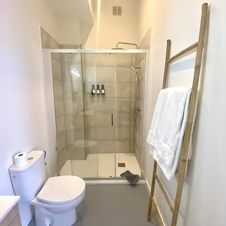 1 * Almenara
