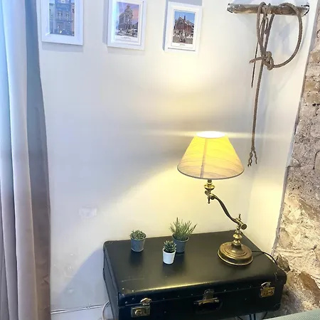 1 Apartman *